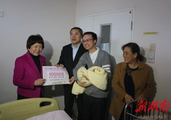 二代人工受孕费用